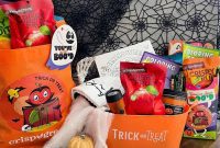Effortless & Festive Halloween Boo Baskets