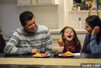 The Family Dinner Difference