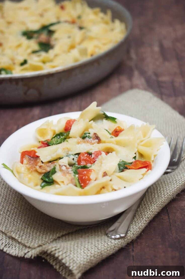 Bacon, spinach, and tomato pasta (BLT pasta)