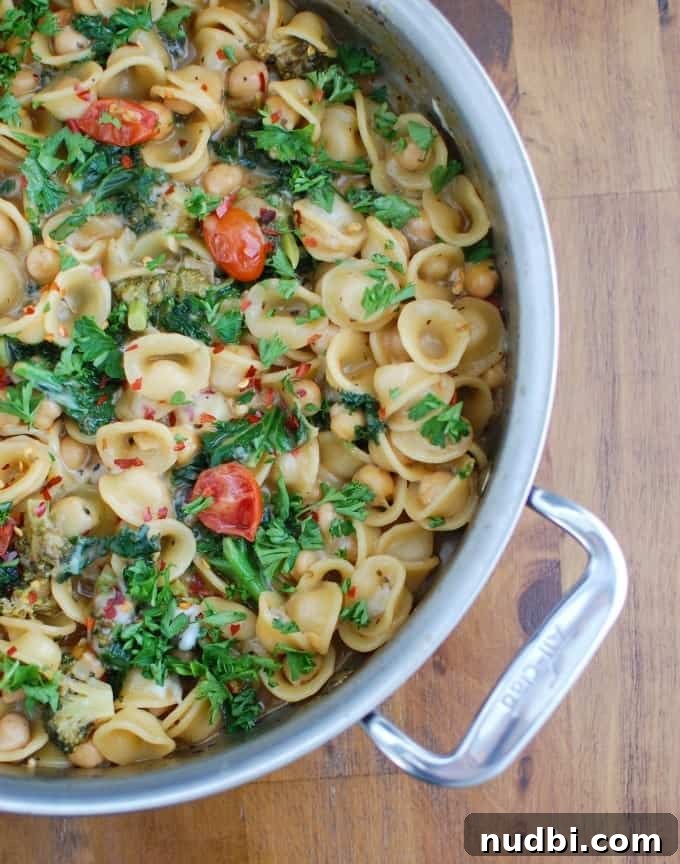 Hearty one-pot chickpea kale pasta