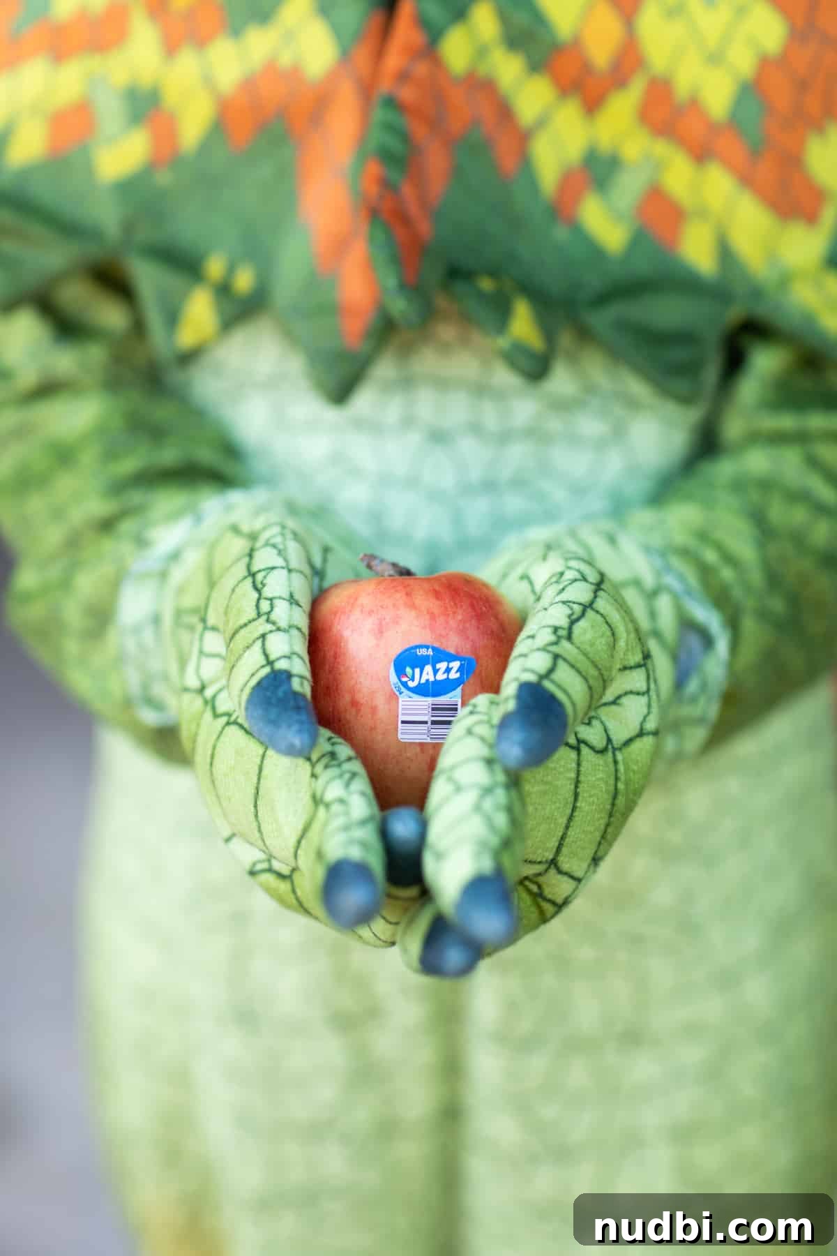 apple halloween snacks