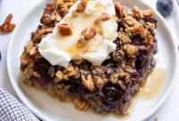Blueberry Baked Oatmeal Recipe for Cozy Breakfasts