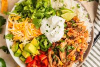 Slow Cooker Chicken Burrito Bowl: Flavorful Make-Ahead Recipe