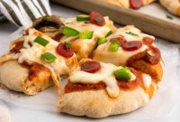 Whole Wheat Mini Veggie-Packed Pizzas for Kids