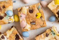Mini Egg Cheesecake Cookie Bars Recipe for Spring Desserts