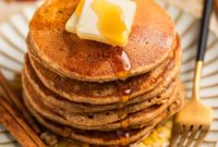 Apple Cinnamon Oatmeal Pancakes Recipe: Fluffy, Whole-Grain Breakfast