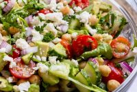 Top Salad Recipes to Try Tonight