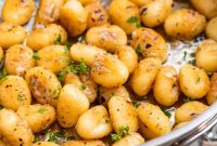 10 Delicious Side Dishes to Serve With Gnocchi