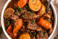 Slow Cooker Beef and Mushroom Stew Recipe for Tender Comfort Food