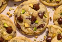 Chewy Pistachio Chocolate Chip Cookies Recipe for Home Bakers