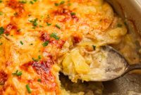 Creamy Gruyère Scalloped Potatoes with Garlic and Thyme