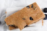 No-Bake Blueberry Muffin Protein Bars Recipe