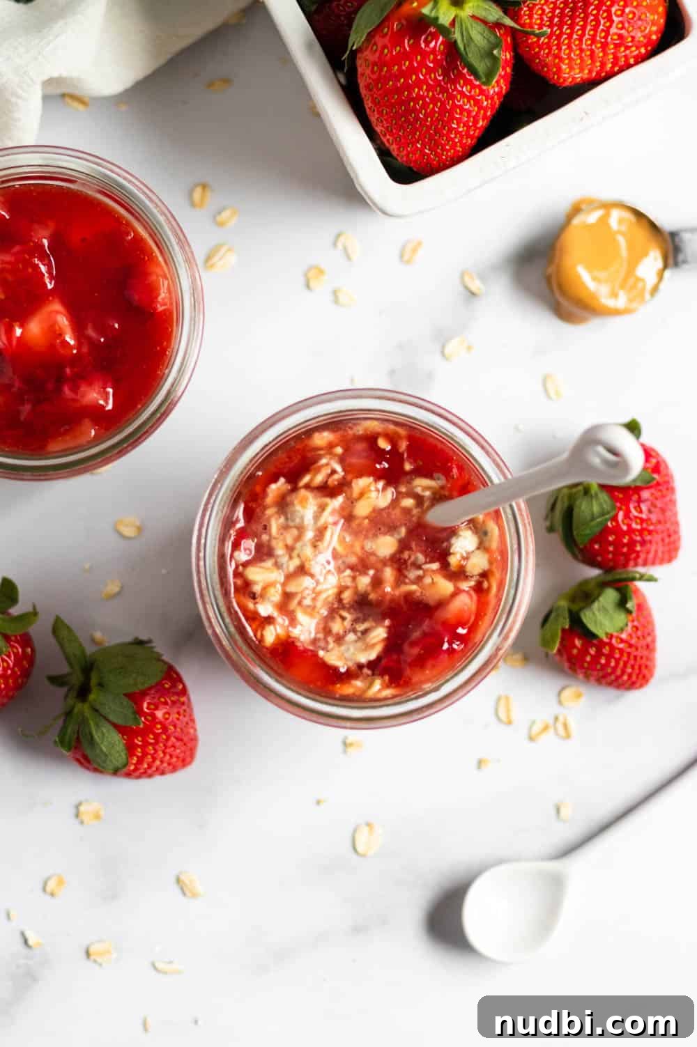 Peanut Butter & Jelly Overnight Oats Recipe for Quick Breakfast 5 img 2776 4