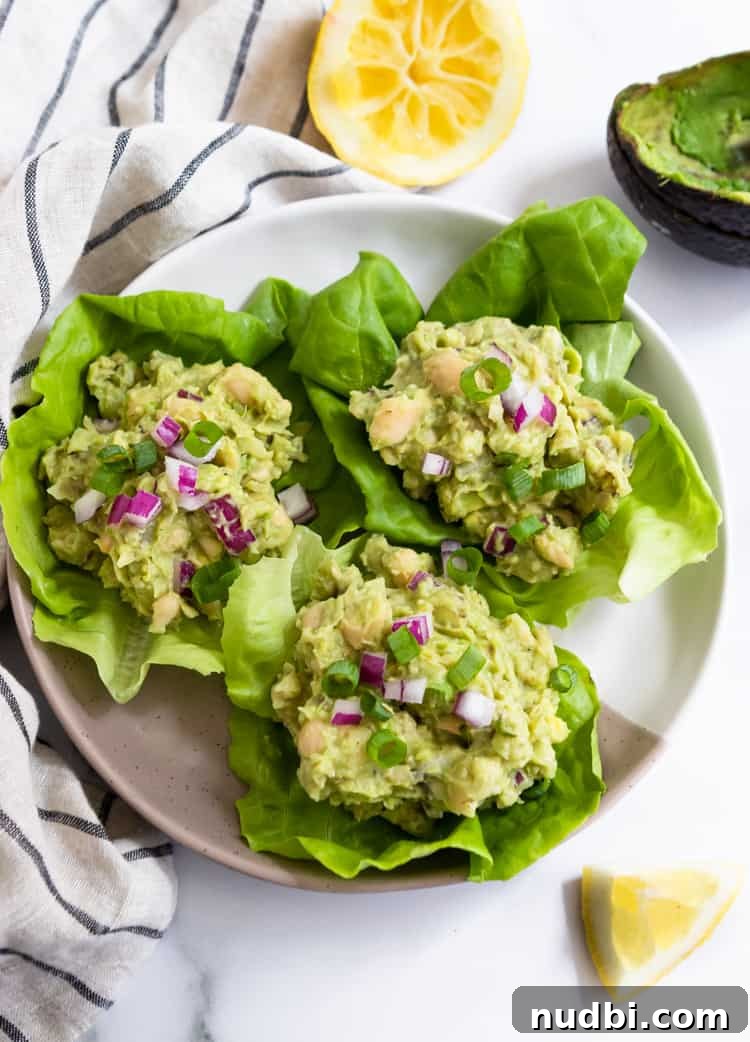 Creamy Avocado and White Bean Lettuce Wraps for Quick Lunch 3 Vegetarian Lettuce Wraps: Mashed Avocado + White Bean Lettuce Wraps.