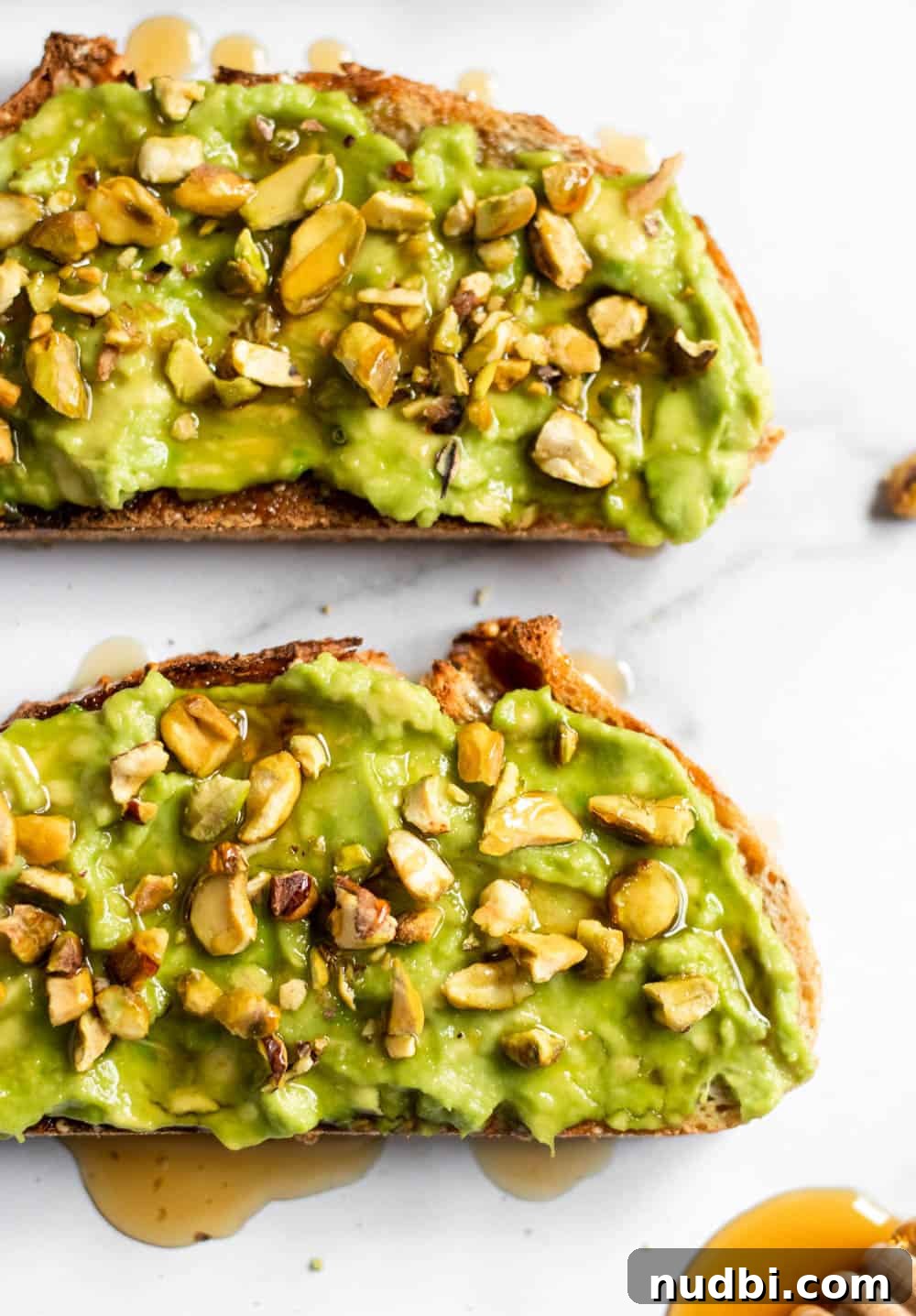Avocado Toast with Honey and Pistachios: Sweet Crunch Recipe 2 img 4965 1