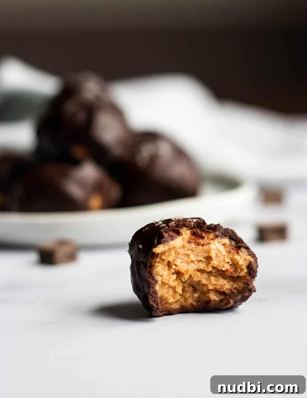 Peanut Butter Cup Truffles: Homemade Chocolate-Cream Bites 2 img 594 1