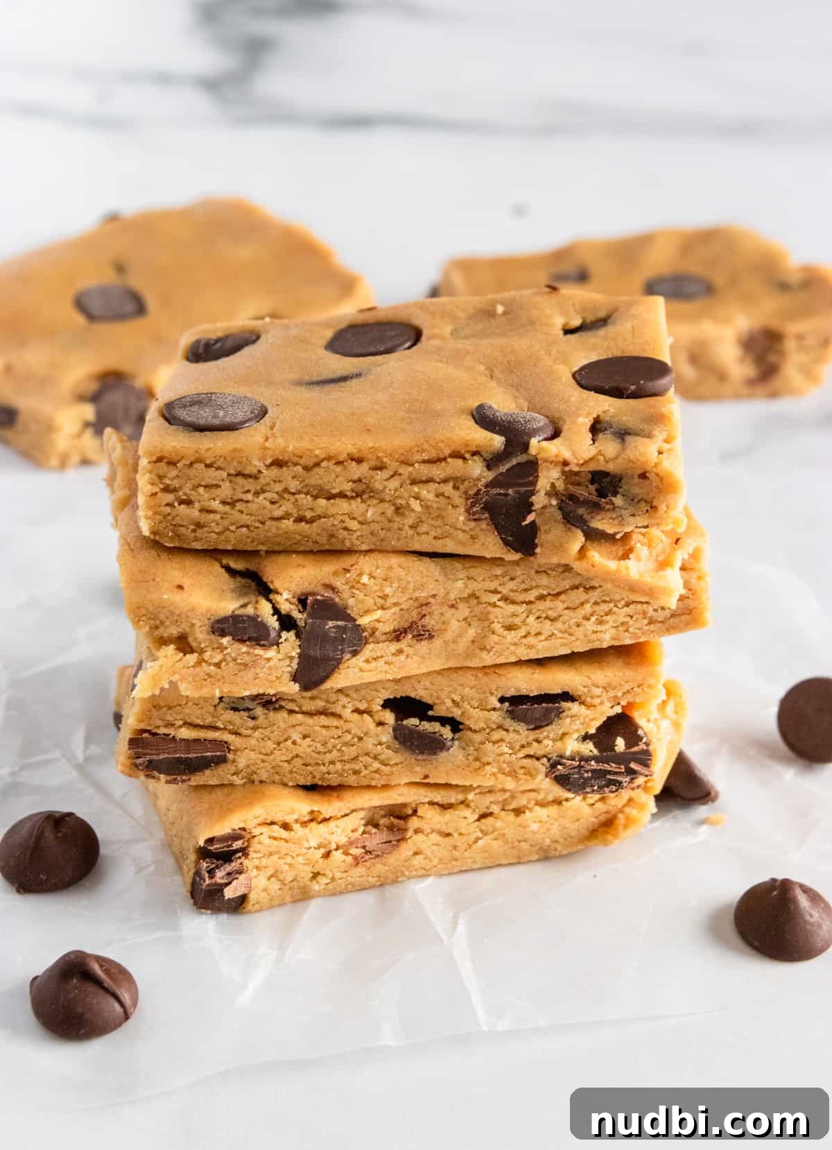 Perfect Homemade Protein Bars Recipe for Meal Prep 3 Stack of peanut butter chocolate chip homemade perfect bar recipe.