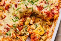 Creamy Spinach and Ricotta Tortellini Bake