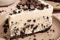 No-Bake Oreo Ice Cream Pie Recipe — Creamy Chocolate Sandwich Dessert
