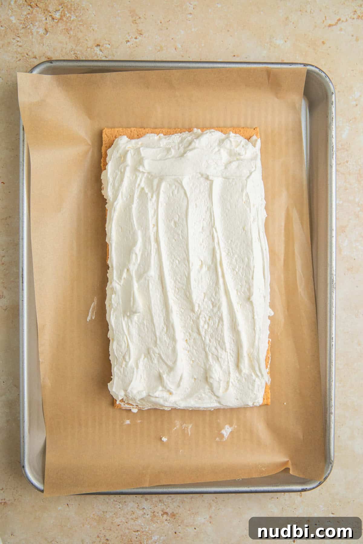 Lemonade Ice Cream Sandwiches Recipe — Refreshing Summer Treat 6 Spread lemonade whipped topping over arranged grahams.